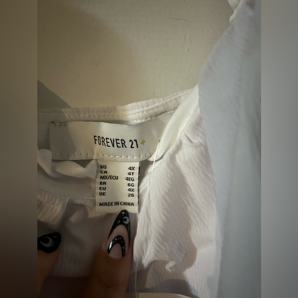 Fit and flare white corset dress size 4x - Picture 3 of 5